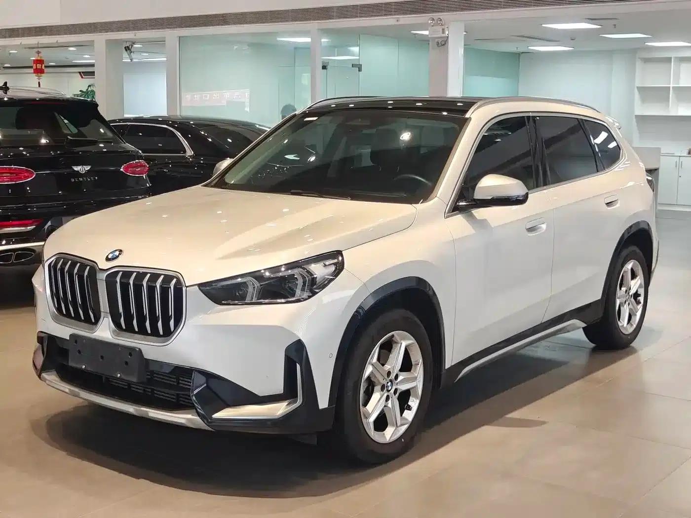 2023 BMW X1 sDrive20Li X Design Package — миниатюра 1