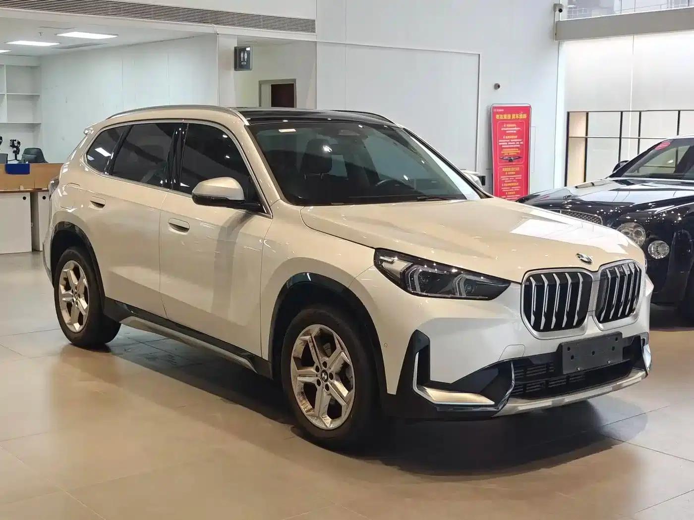 2023 BMW X1 sDrive20Li X Design Package — миниатюра 3
