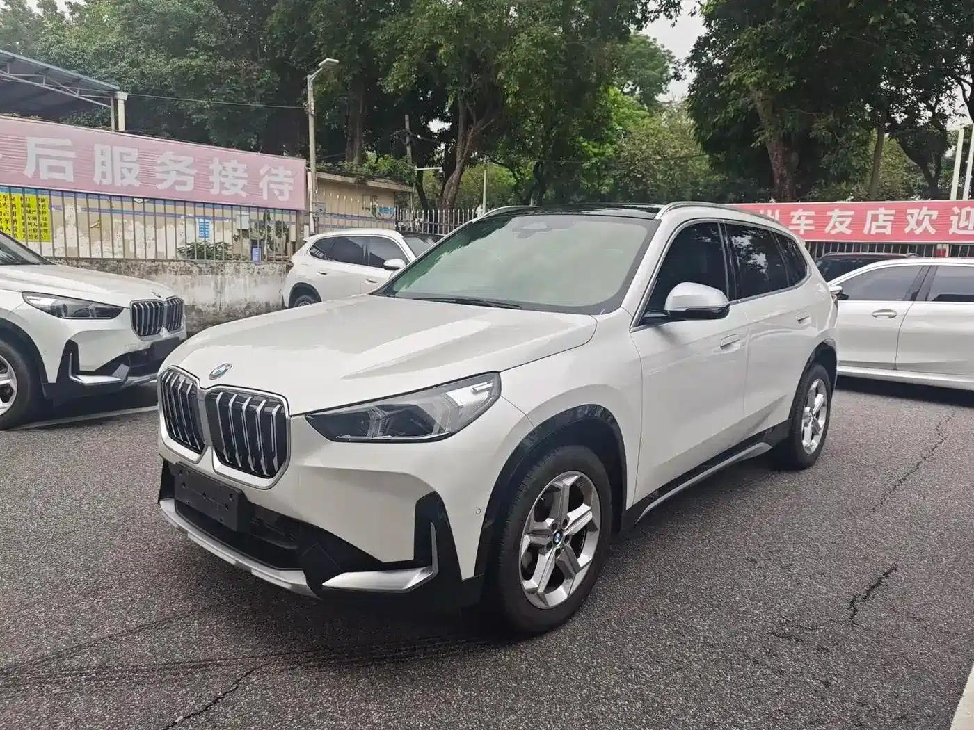 2023 BMW X1 sDrive20Li X Design Package — миниатюра 1