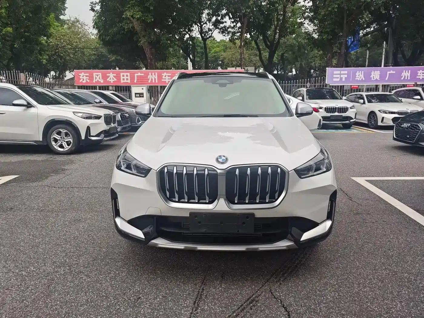 2023 BMW X1 sDrive20Li X Design Package — миниатюра 2