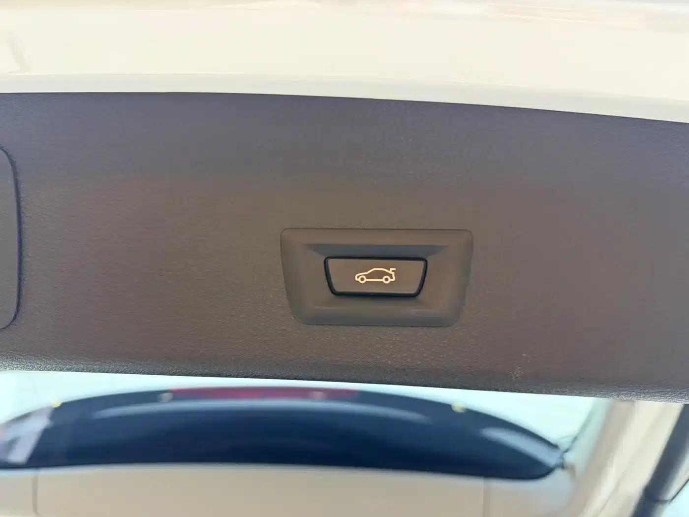BMW X1 2021 sDrive20Li Fashion Edition — миниатюра 22