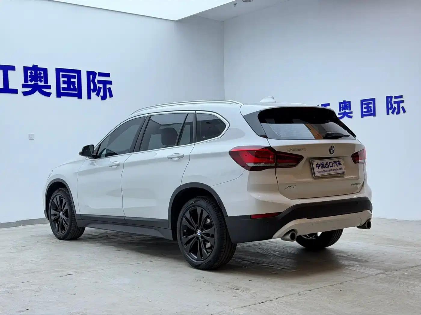 BMW X1 2021 sDrive20Li Fashion Edition — миниатюра 24