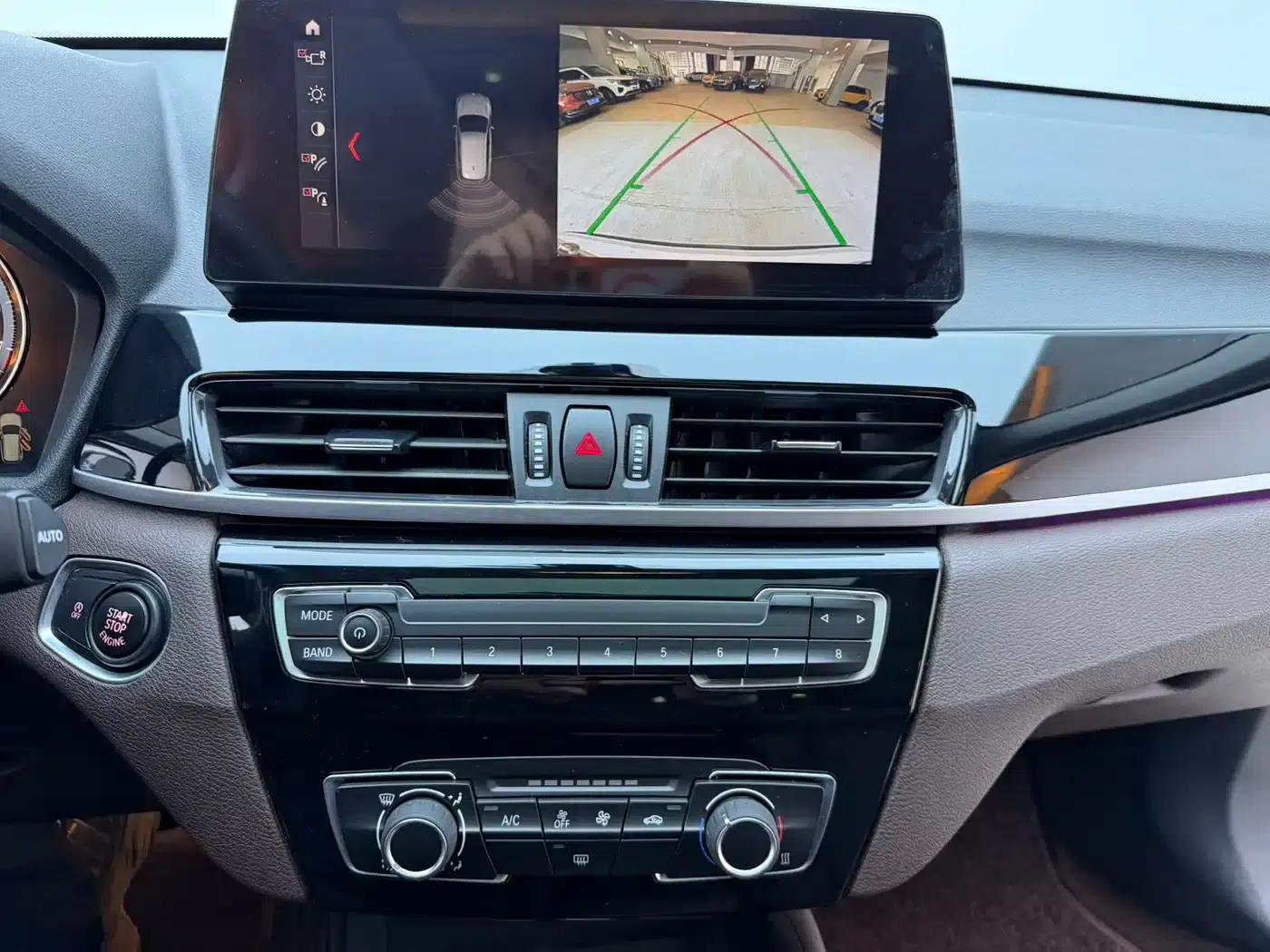 BMW X1 2021 sDrive20Li Fashion Edition — миниатюра 10