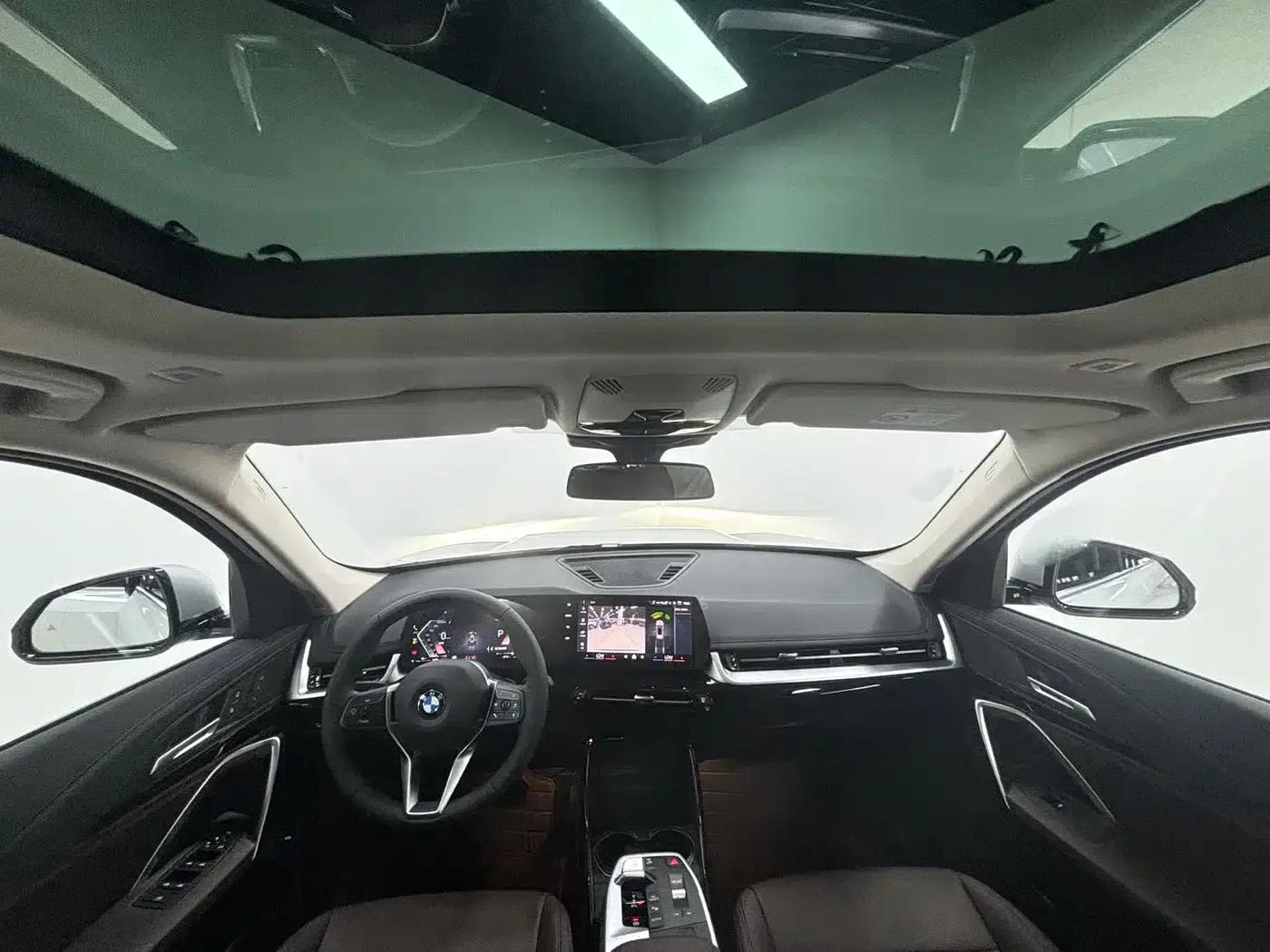 2023 BMW X1 sDrive20Li X Design Package — миниатюра 14
