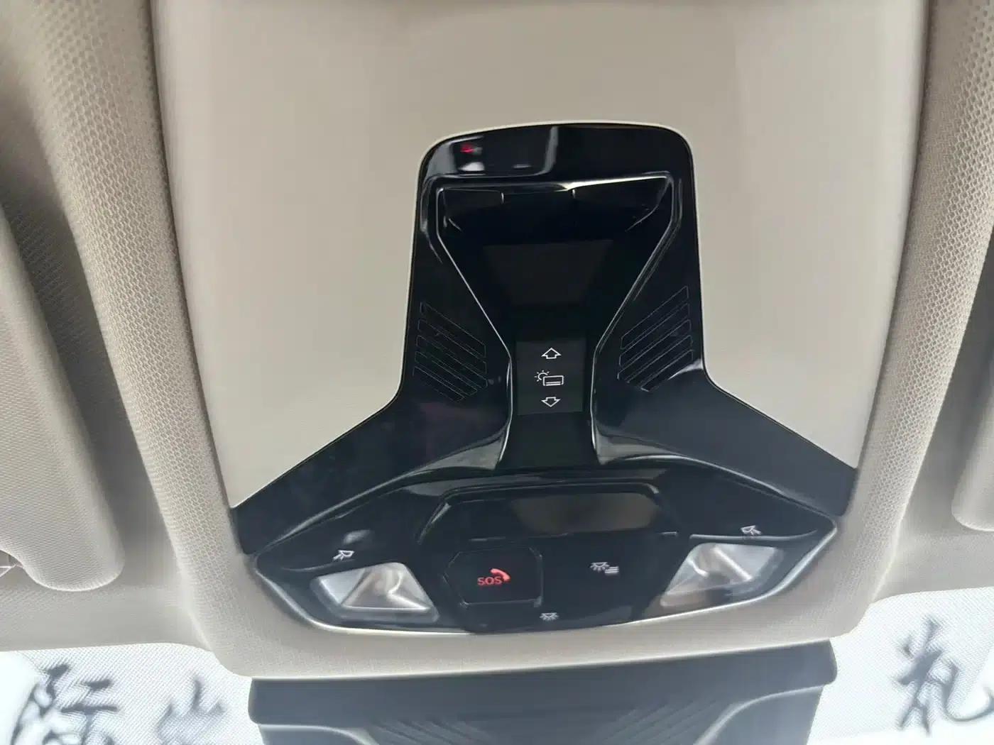 2023 BMW X1 sDrive20Li X Design Package — миниатюра 23