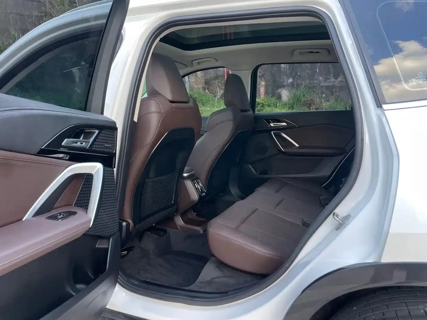 2023 BMW X1 sDrive20Li X Design Package — миниатюра 6