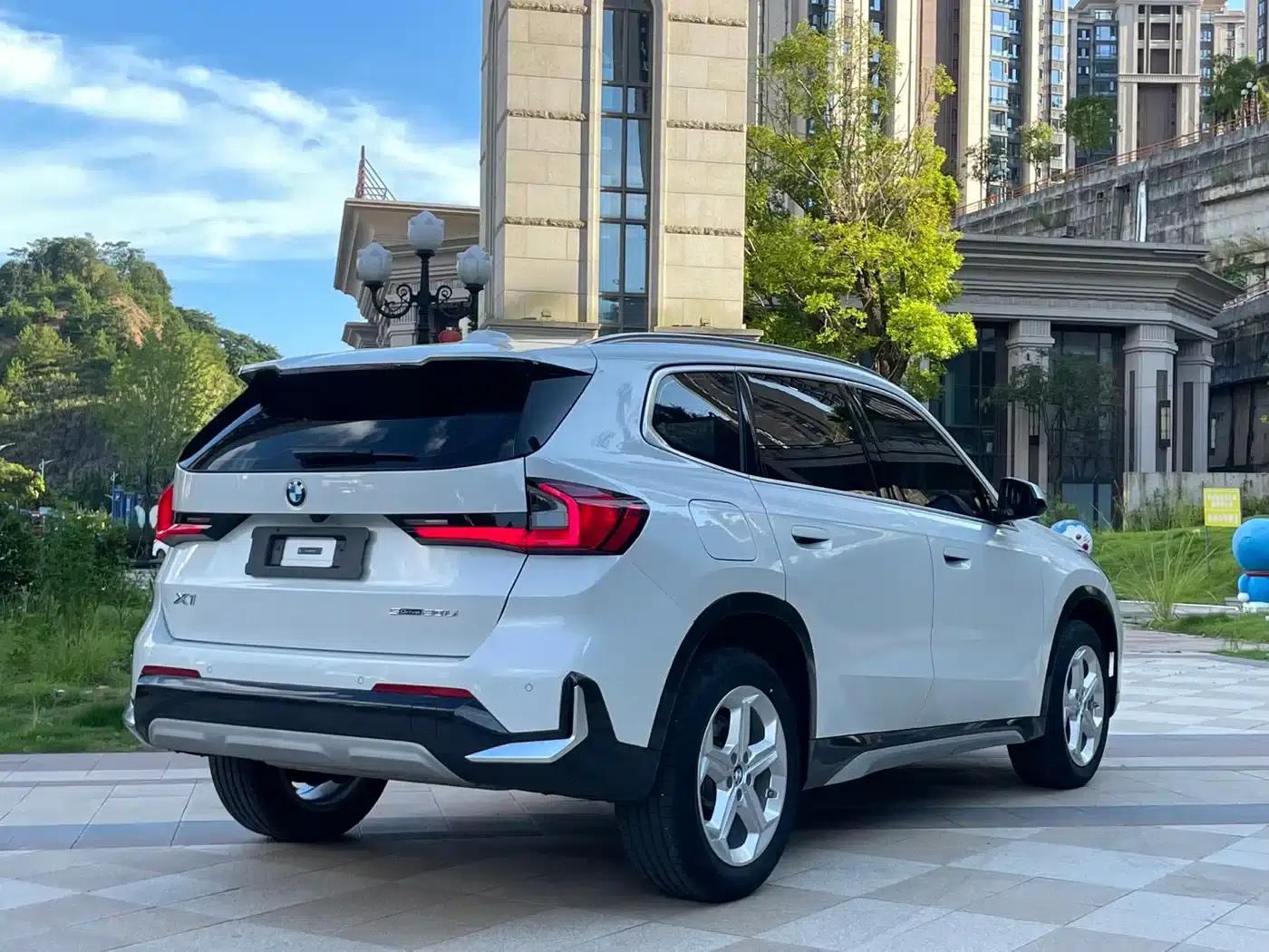 2023 BMW X1 sDrive20Li X Design Package — миниатюра 7