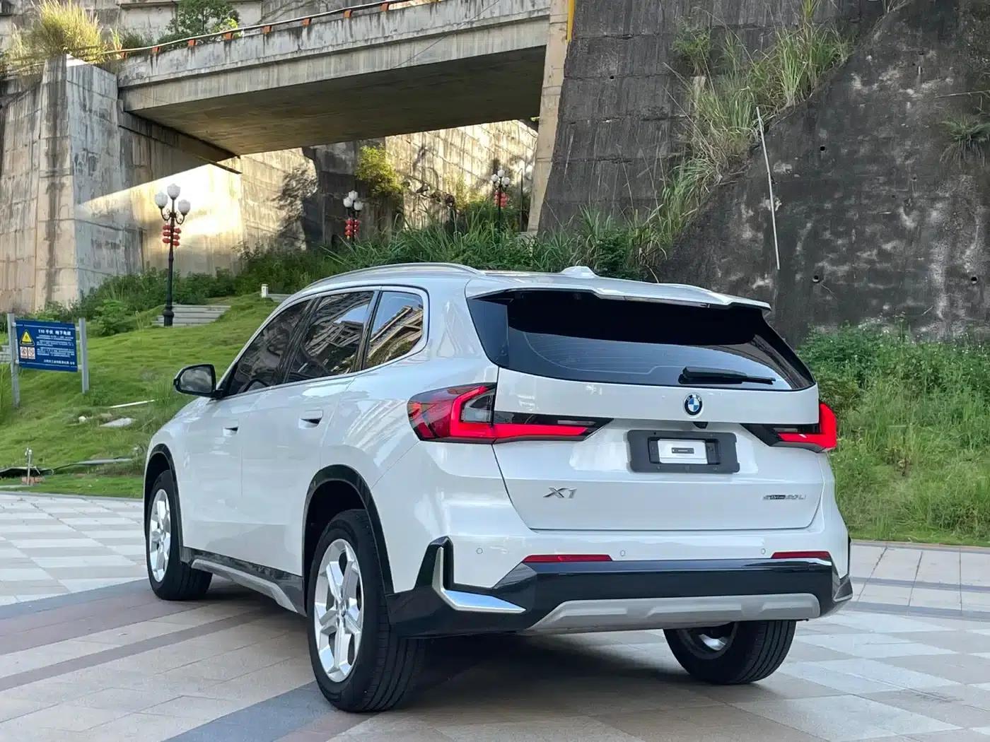 2023 BMW X1 sDrive20Li X Design Package — миниатюра 8