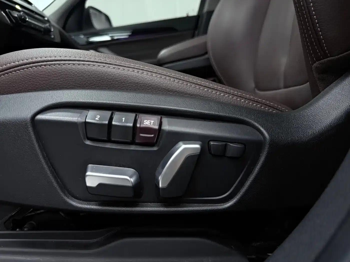 BMW X1 2022 sDrive20Li Fashion Edition — миниатюра 14