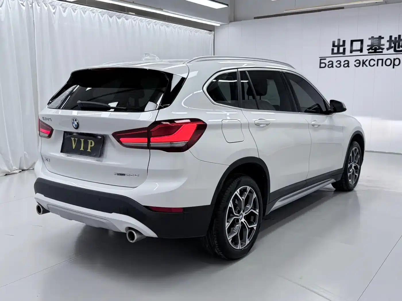 BMW X1 2022 sDrive20Li Fashion Edition — миниатюра 6