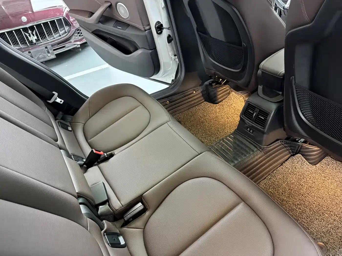 BMW X1 2022 sDrive25Li Leading Edition — миниатюра 14