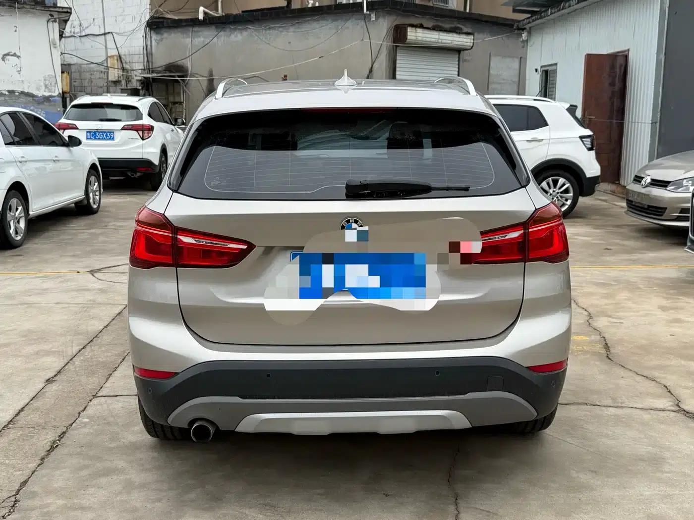 BMW X1 2018 sDrive18Li Premium — миниатюра 4