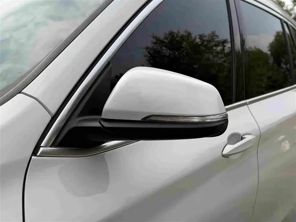 BMW X1 2022 sDrive25Li Leading Edition — миниатюра 15