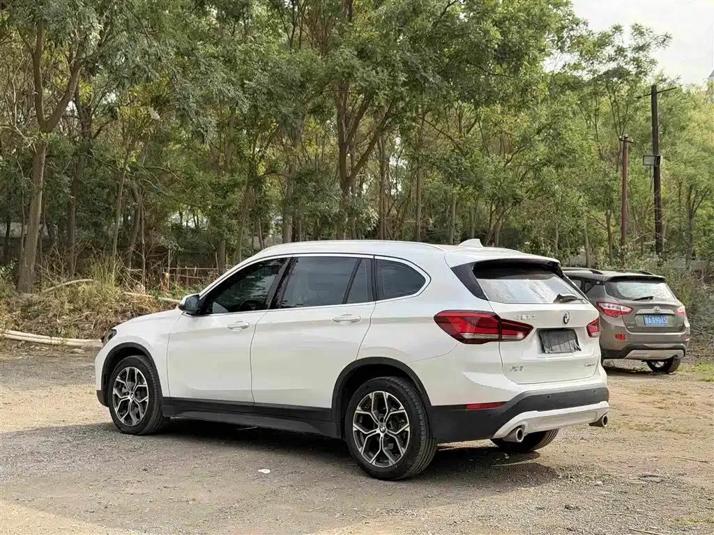 BMW X1 2022 sDrive25Li Leading Edition — миниатюра 6