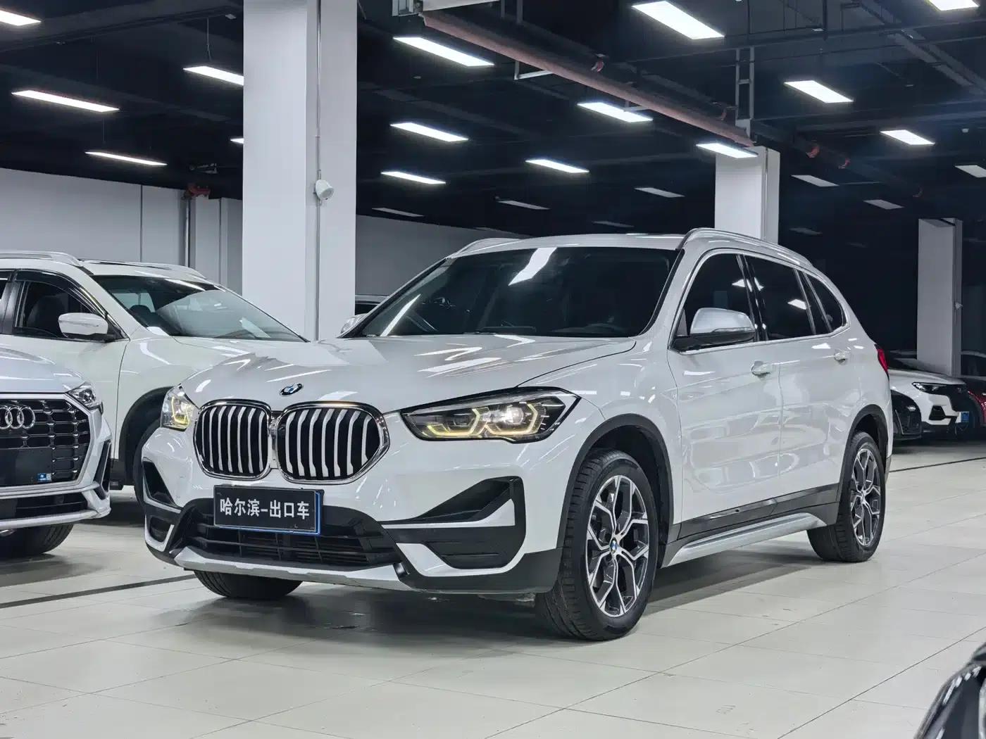 BMW X1 2022 sDrive20Li Fashion Edition — миниатюра 1