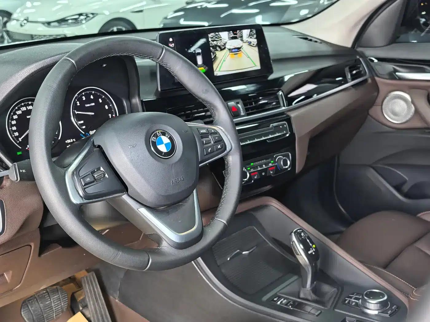 BMW X1 2022 sDrive20Li Fashion Edition — миниатюра 11