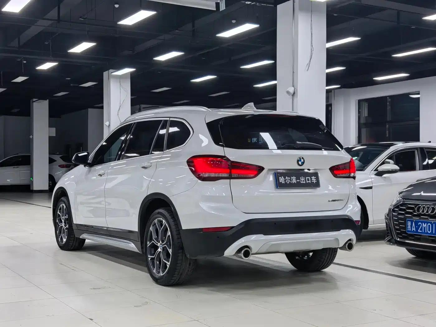 BMW X1 2022 sDrive20Li Fashion Edition — миниатюра 23
