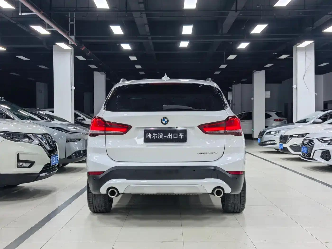 BMW X1 2022 sDrive20Li Fashion Edition — миниатюра 24