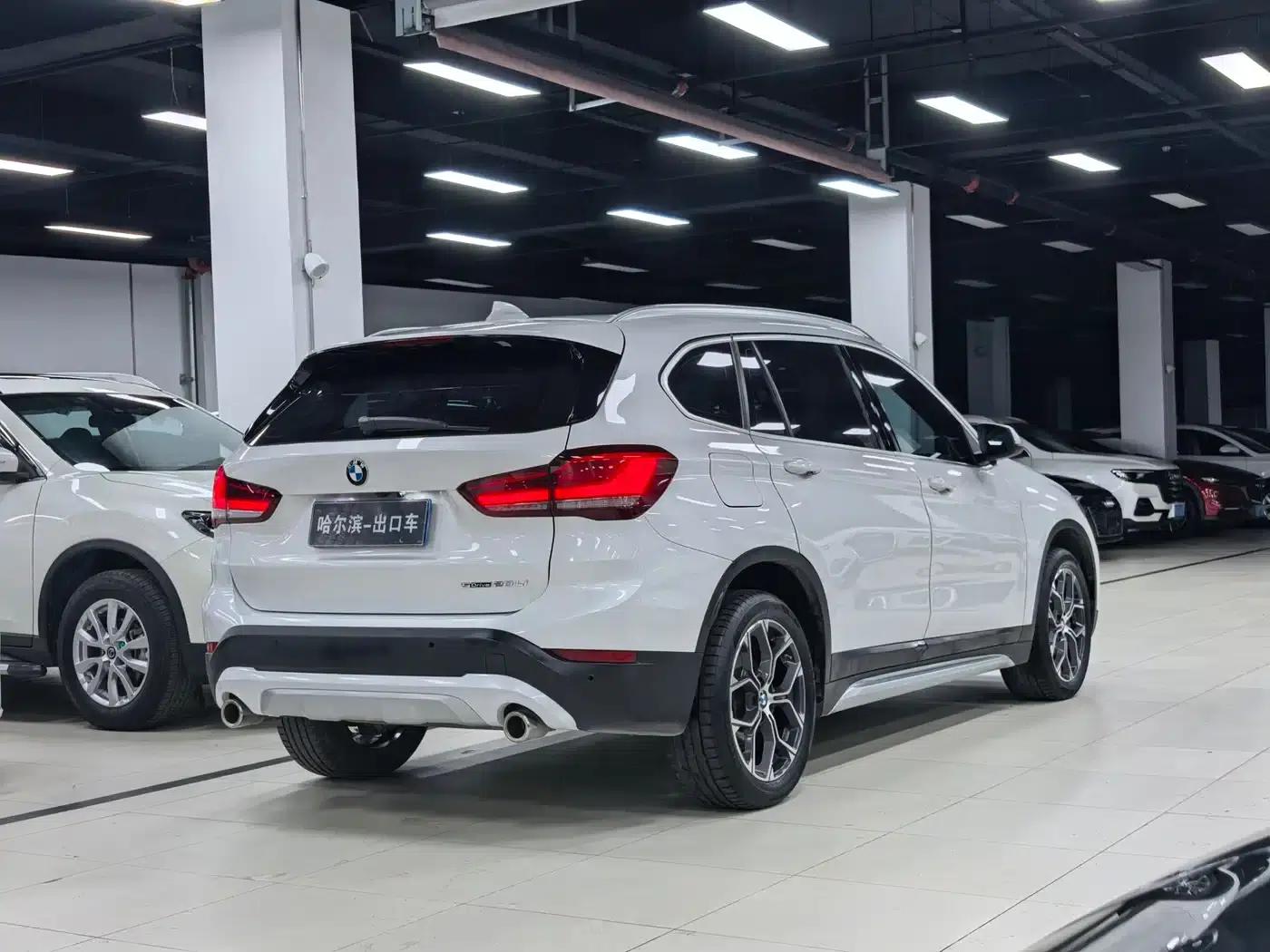 BMW X1 2022 sDrive20Li Fashion Edition — миниатюра 25