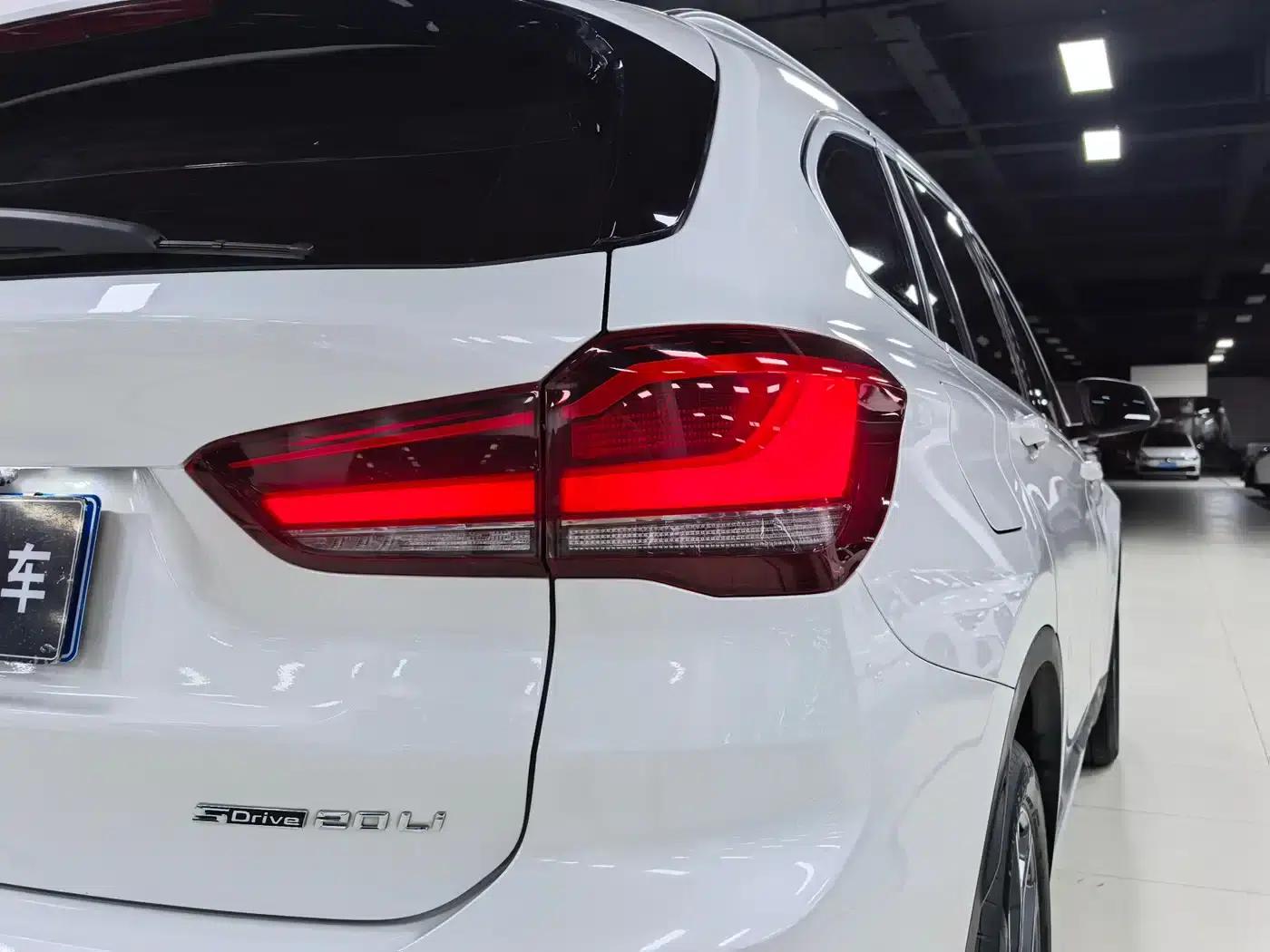 BMW X1 2022 sDrive20Li Fashion Edition — миниатюра 5