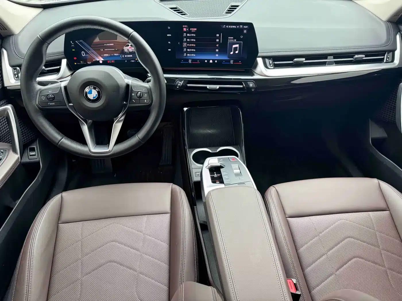 2023 BMW X1 sDrive20Li X Design Package — миниатюра 12
