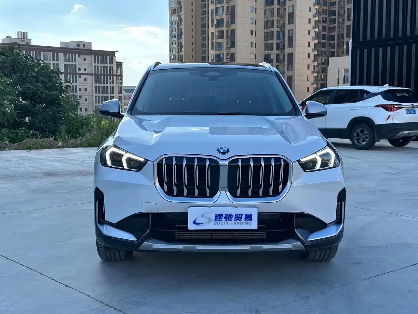 2023 BMW X1 sDrive20Li X Design Package — миниатюра 2
