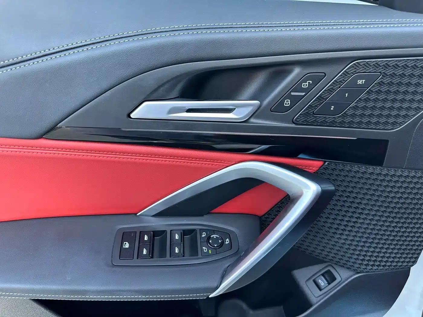 2023 BMW X1 sDrive20Li X Design Package — миниатюра 13