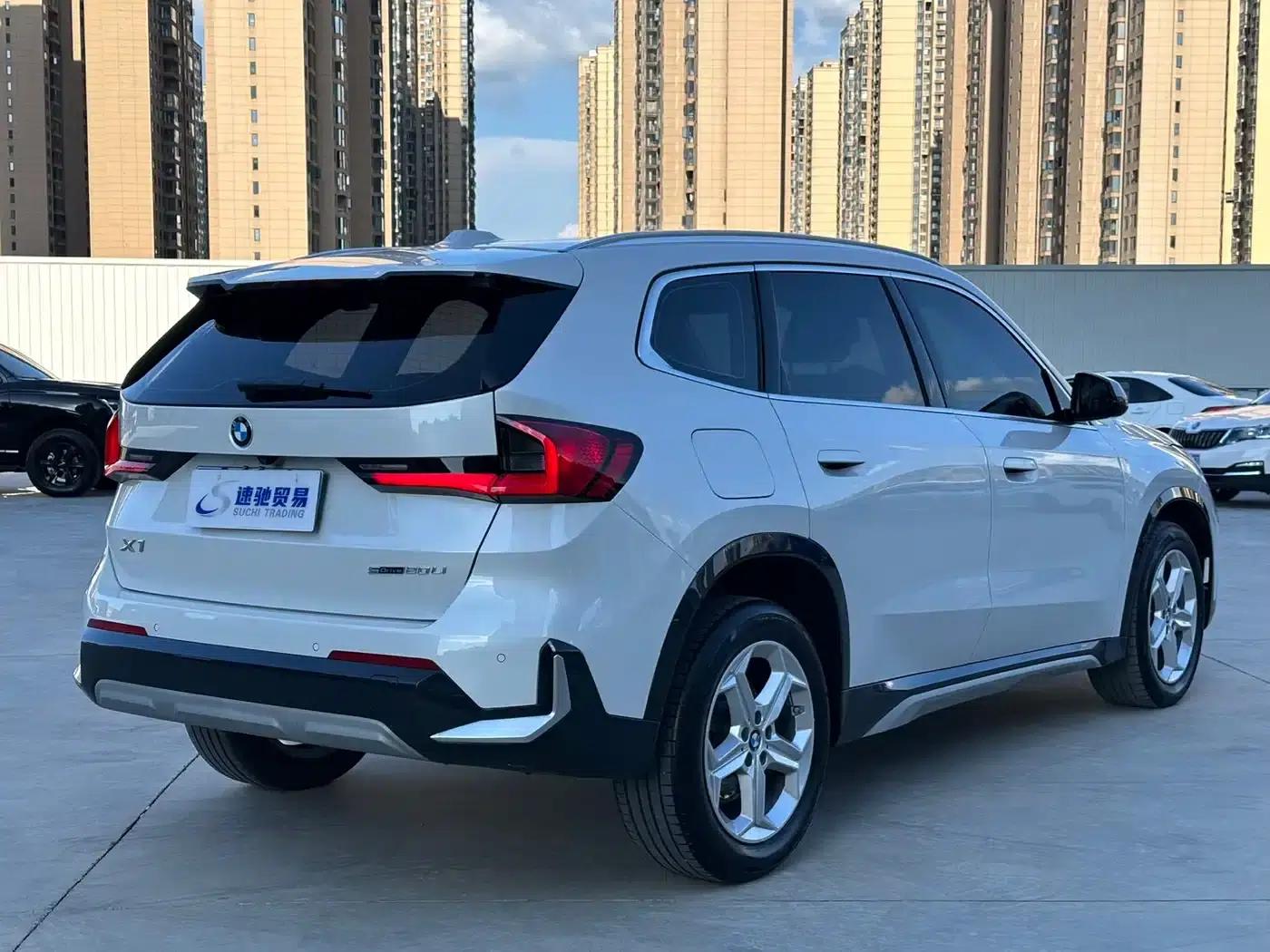 2023 BMW X1 sDrive20Li X Design Package — миниатюра 6
