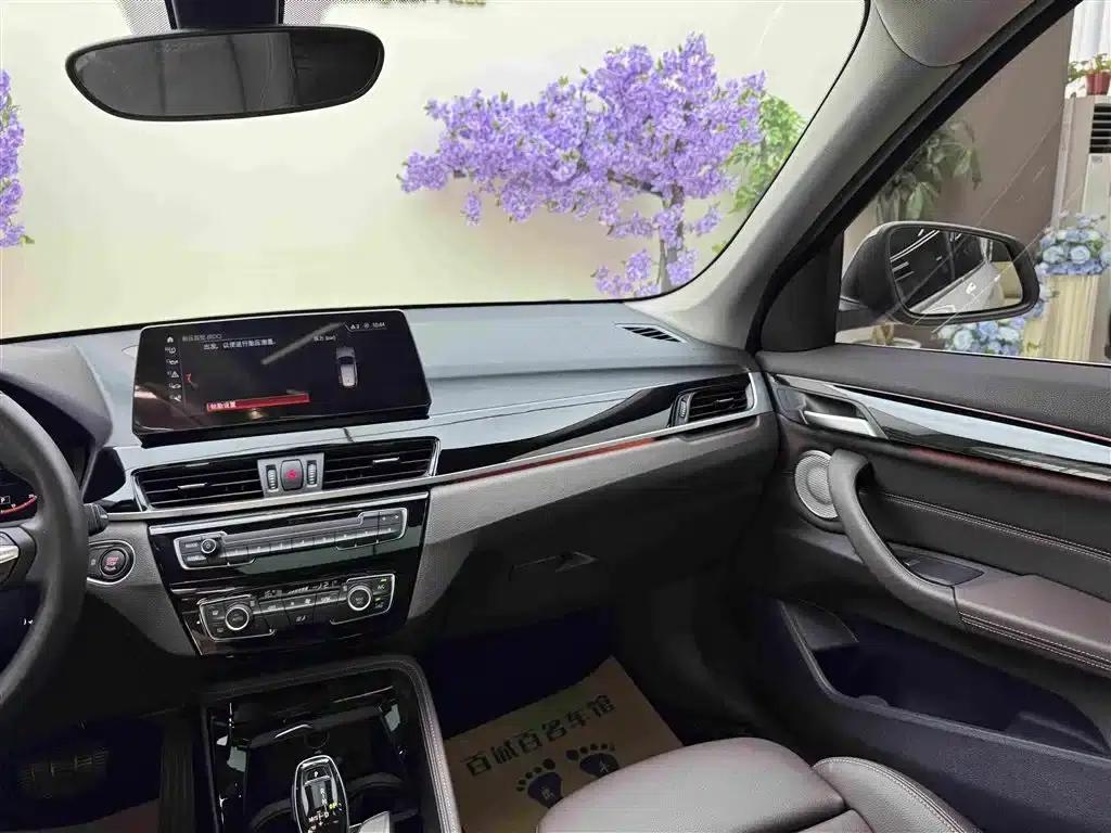 BMW X1 2022 sDrive20Li Premium — миниатюра 16