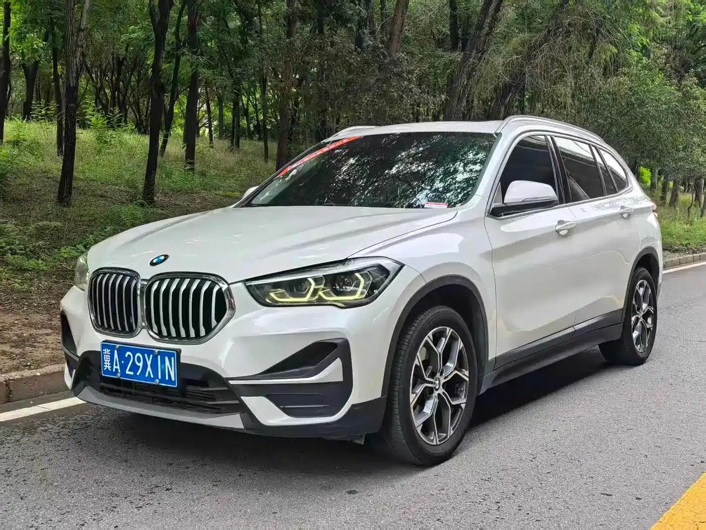 BMW X1 2021 Facelift sDrive25Li Leading Edition — миниатюра 1