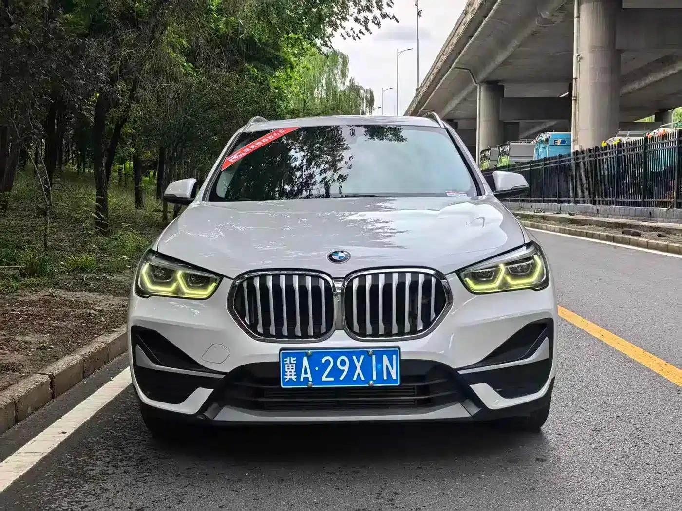 BMW X1 2021 Facelift sDrive25Li Leading Edition — миниатюра 2