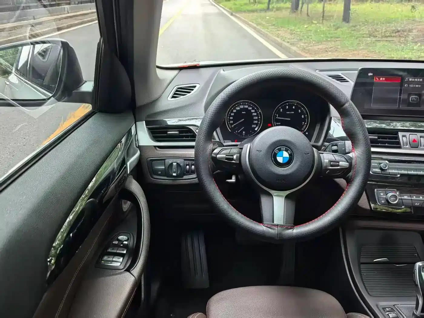 BMW X1 2021 Facelift sDrive25Li Leading Edition — миниатюра 11