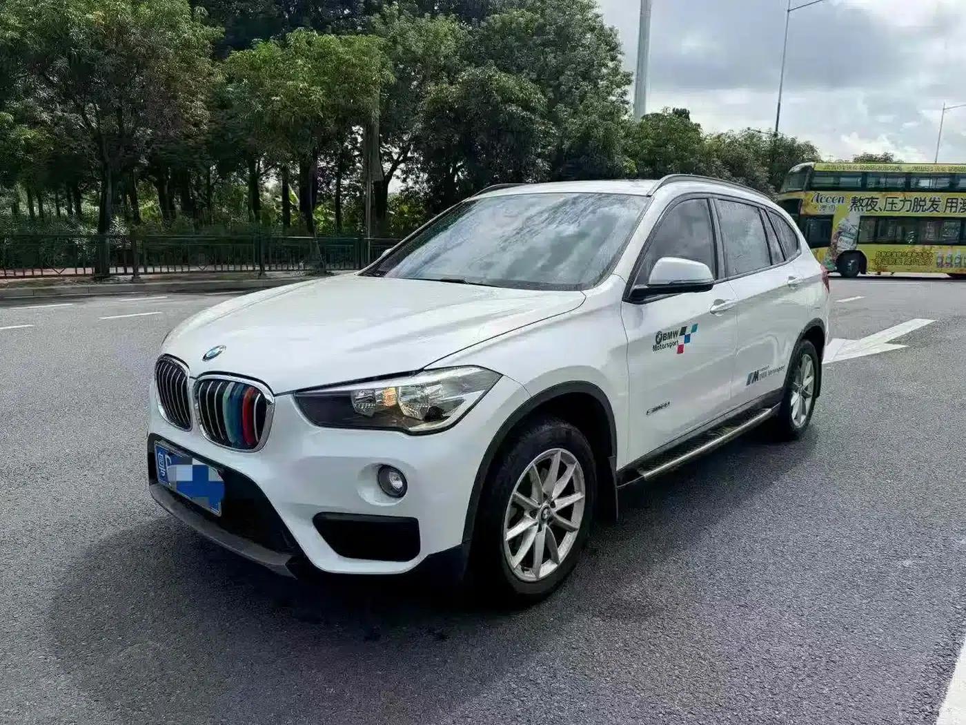 BMW X1 2018 sDrive18Li Fashion Edition — миниатюра 1