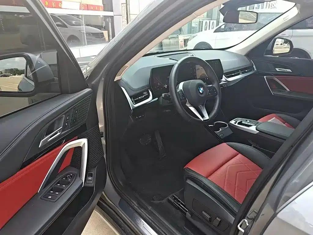 2023 BMW X1 sDrive20Li X Design Package — миниатюра 4