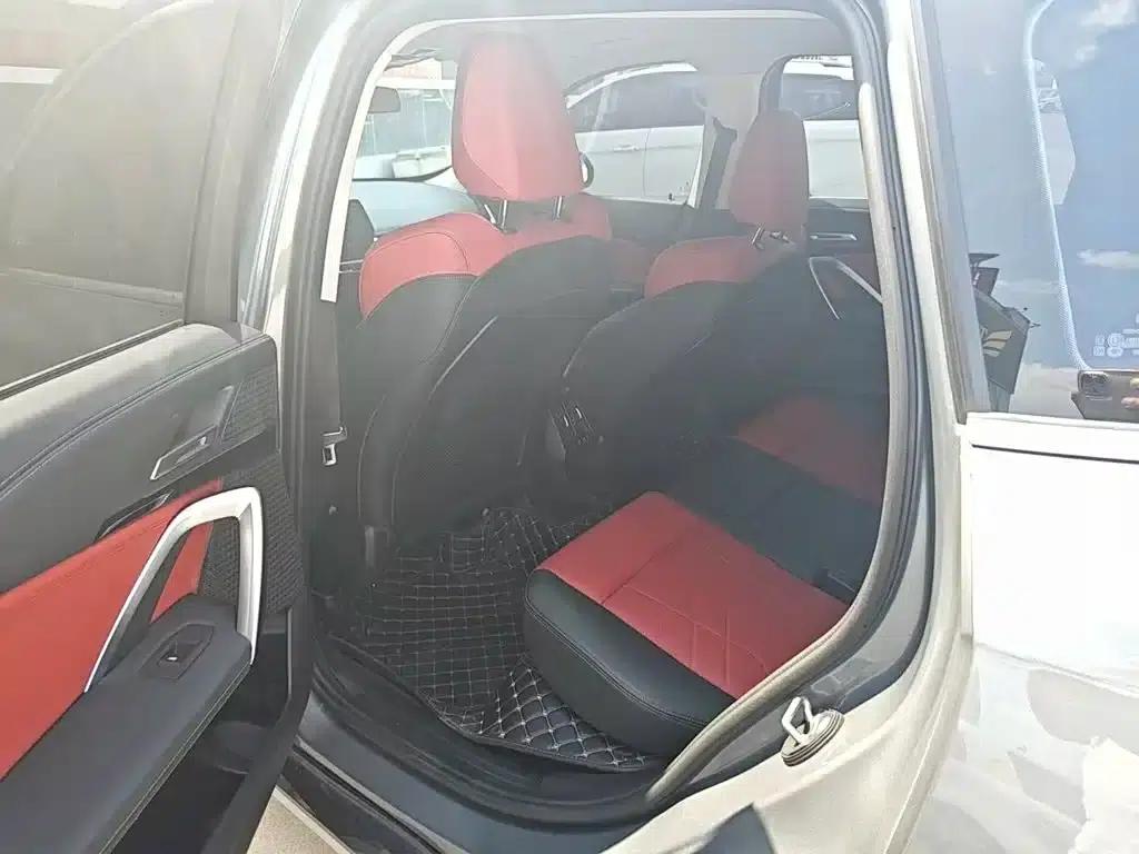 2023 BMW X1 sDrive20Li X Design Package — миниатюра 6