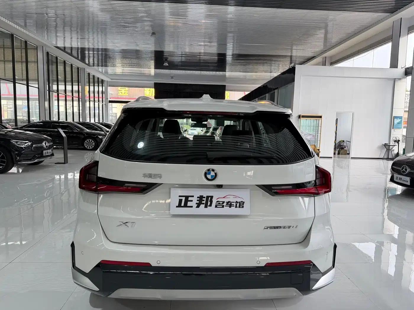 BMW X1 2025 sDrive25Li X Design Package — миниатюра 4