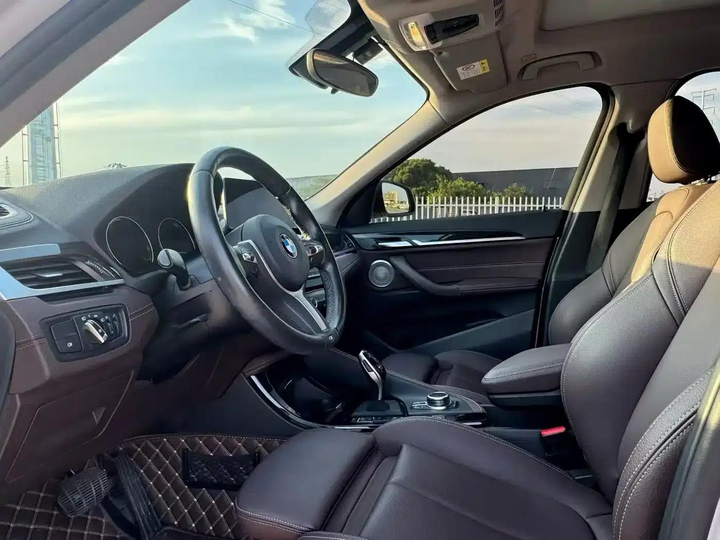 BMW X1 2021 xDrive25Li Premium — миниатюра 2