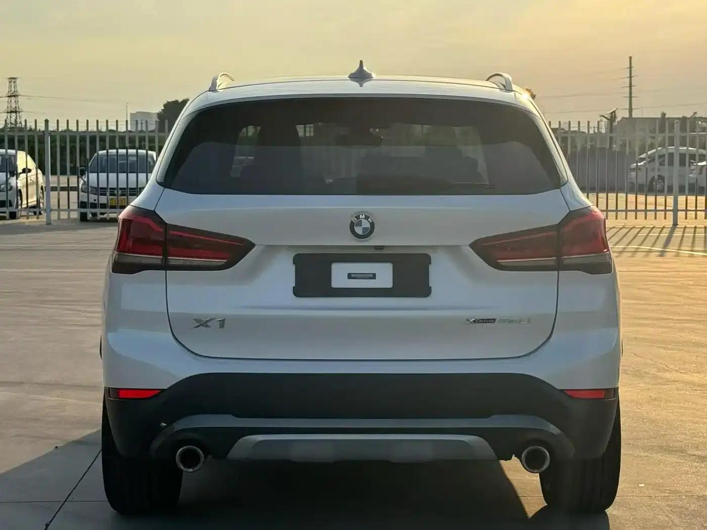BMW X1 2021 xDrive25Li Premium — миниатюра 9