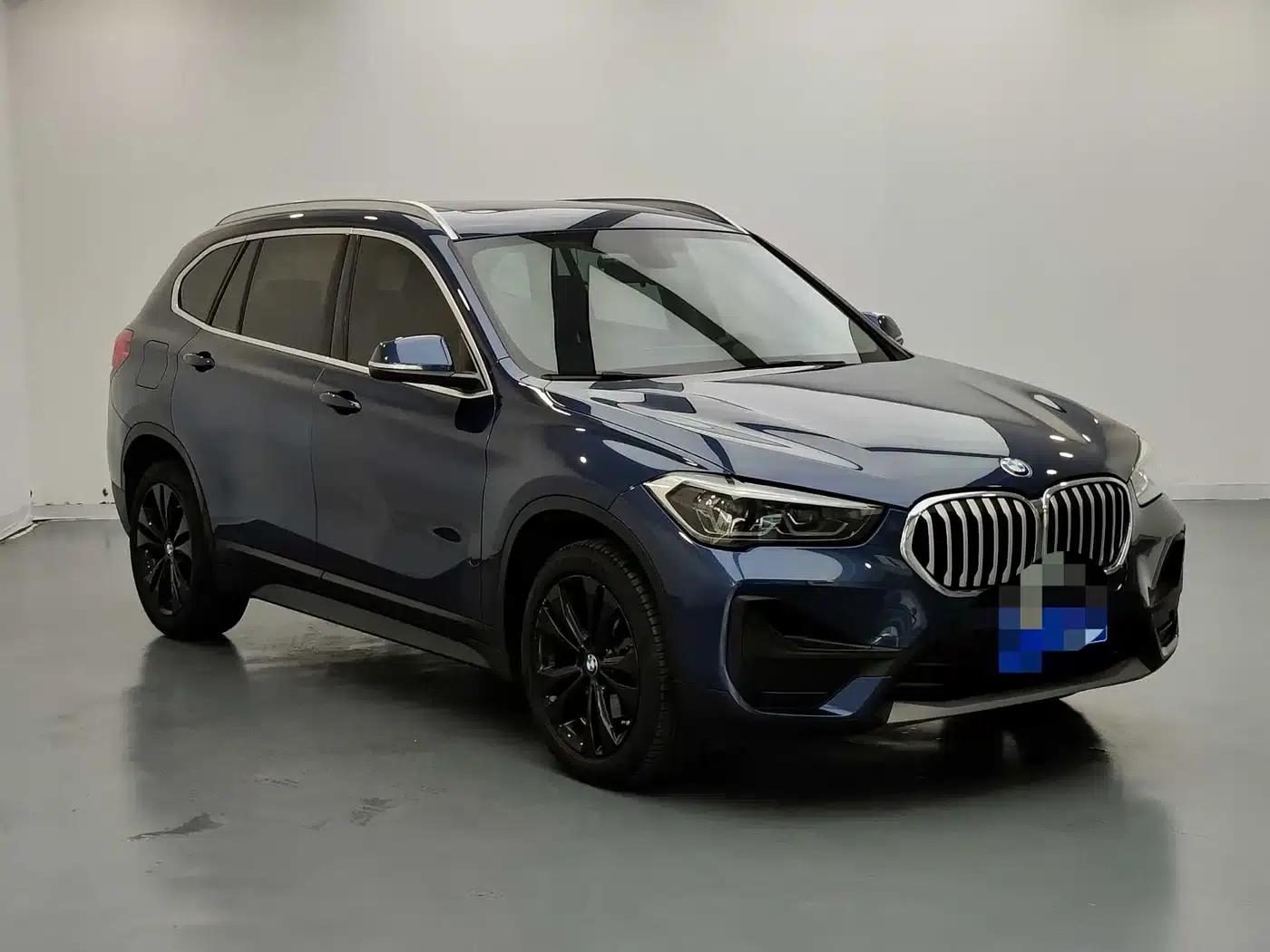 BMW X1 2020 sDrive20Li Fashion Edition — миниатюра 3