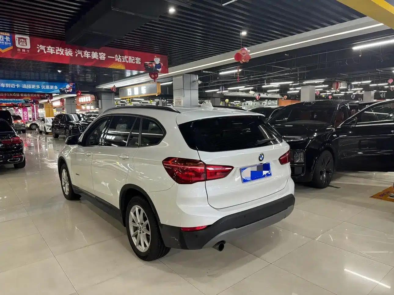 BMW X1 2016 sDrive18Li Fashion Edition — миниатюра 4
