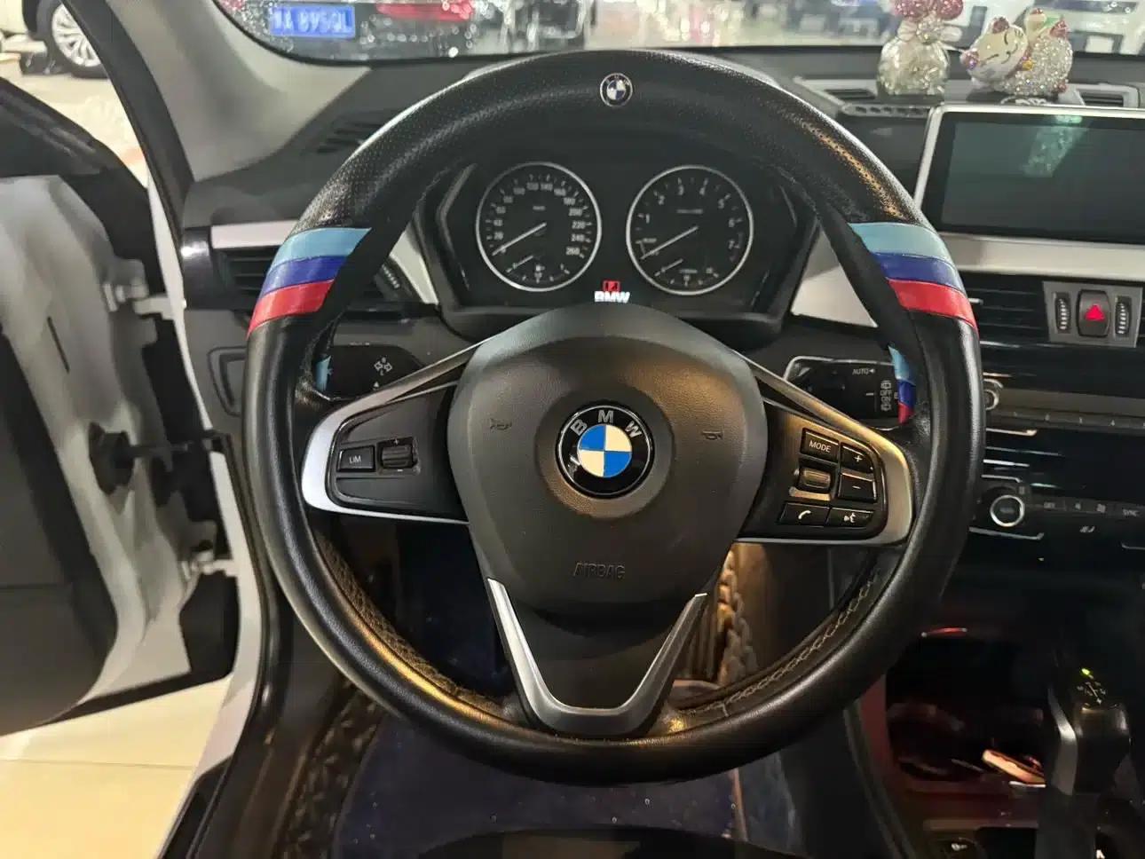 BMW X1 2016 sDrive18Li Fashion Edition — миниатюра 5