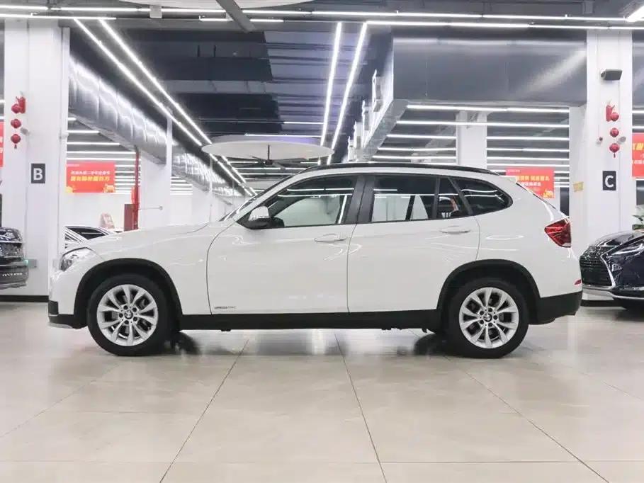 BMW X1 2014 sDrive18i Fashion Edition — миниатюра 3