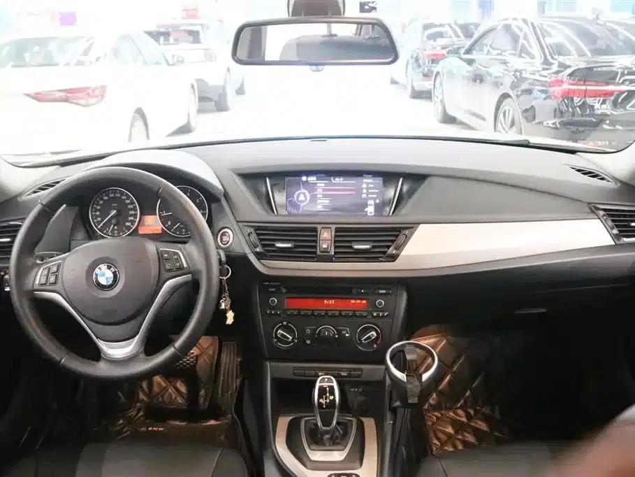 BMW X1 2014 sDrive18i Fashion Edition — миниатюра 5