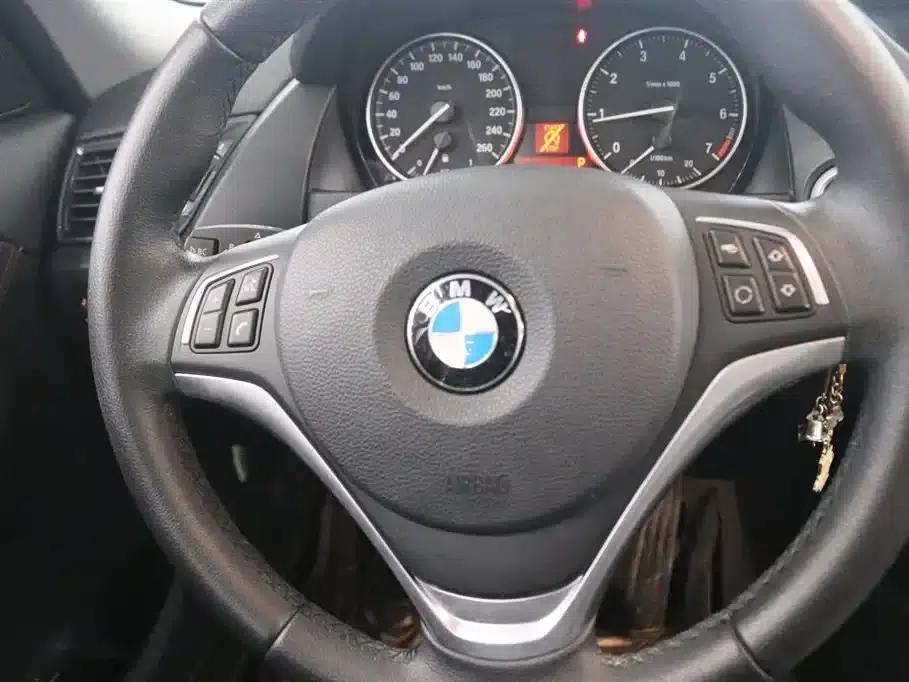 BMW X1 2014 sDrive18i Fashion Edition — миниатюра 6