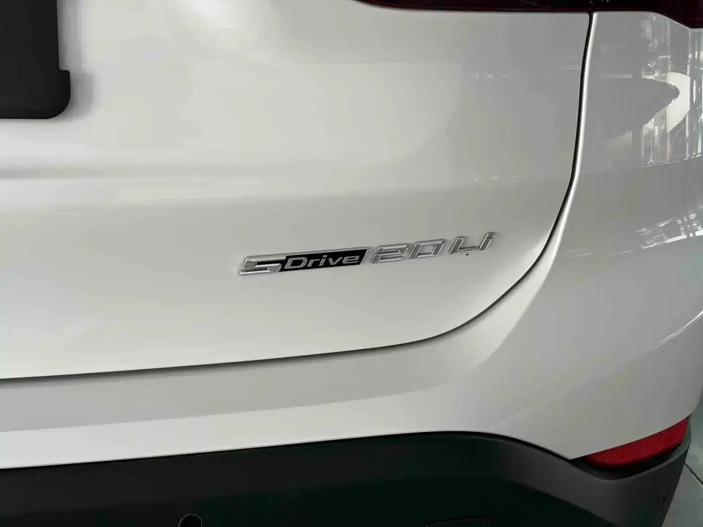 BMW X1 2022 sDrive20Li Fashion Edition — миниатюра 16