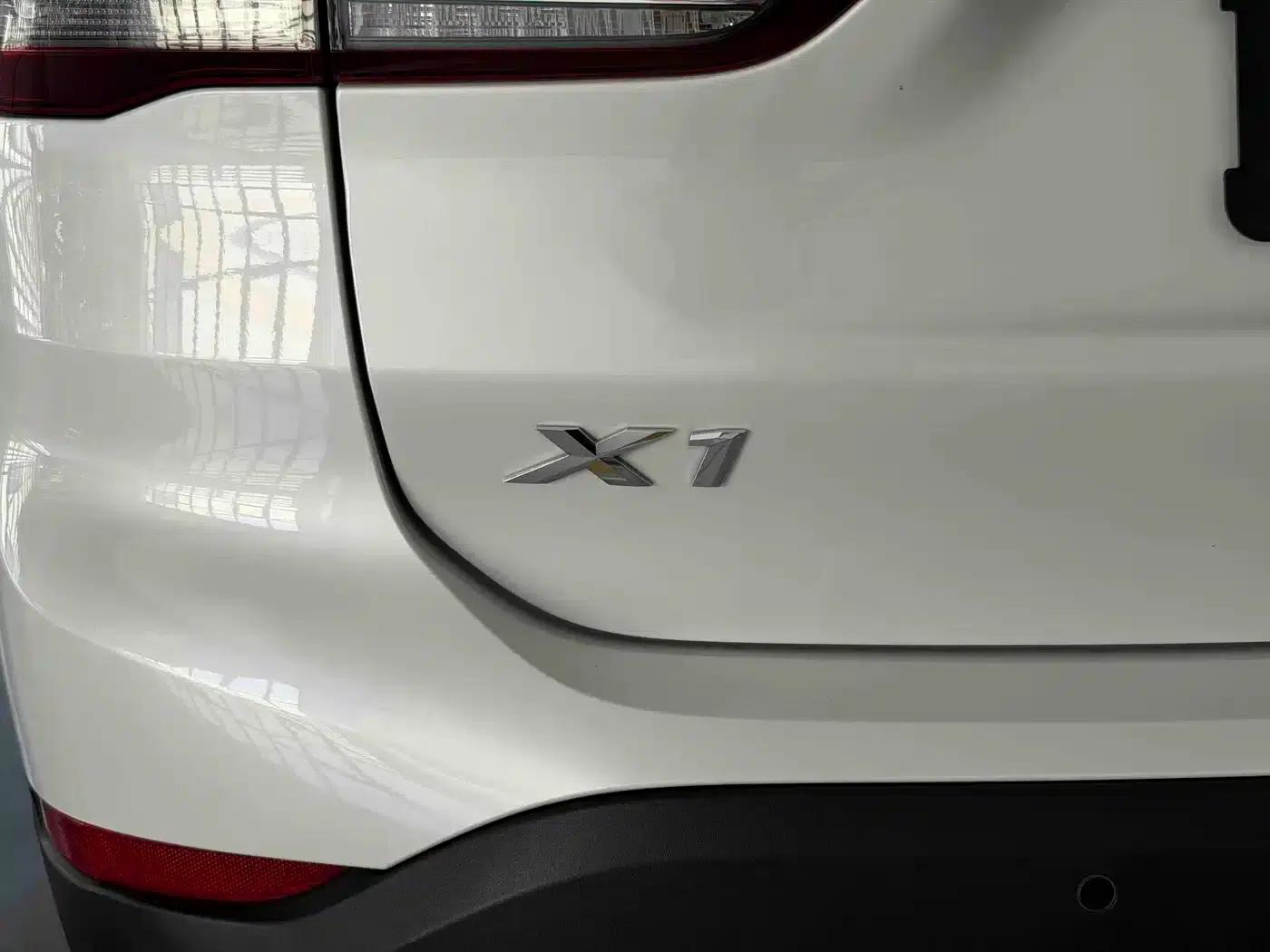 BMW X1 2022 sDrive20Li Fashion Edition — миниатюра 7