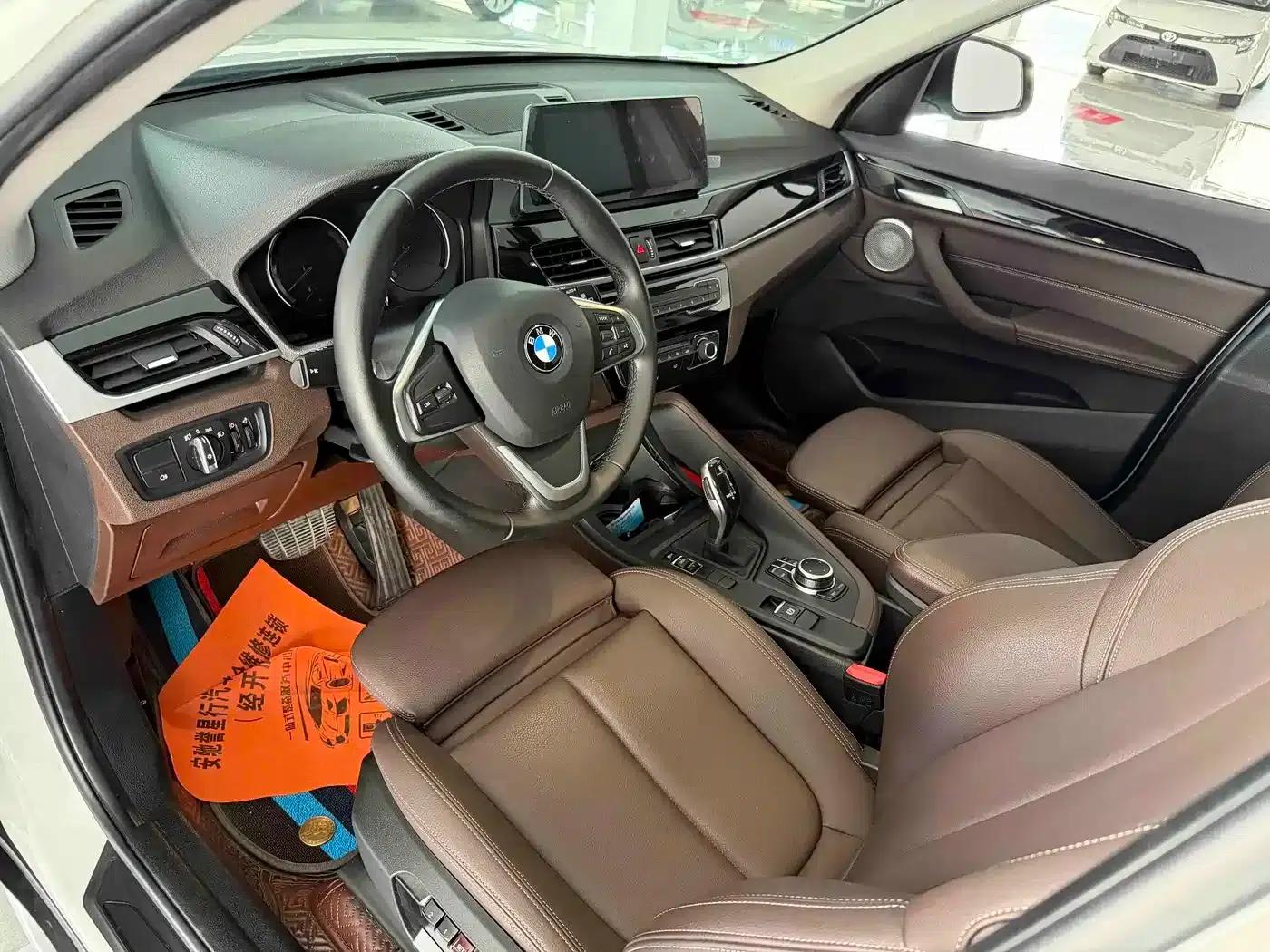 BMW X1 2022 sDrive20Li Fashion Edition — миниатюра 8