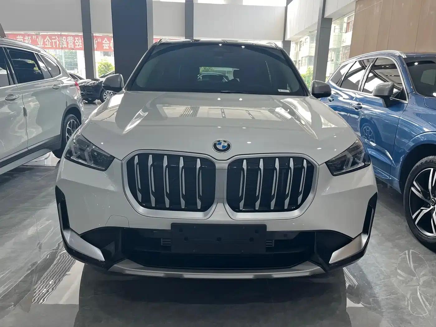 2024 BMW X1 sDrive25Li X Design Package — миниатюра 2