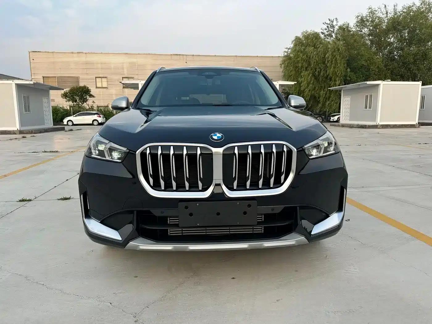 2023 BMW X1 sDrive20Li X Design Package — миниатюра 2