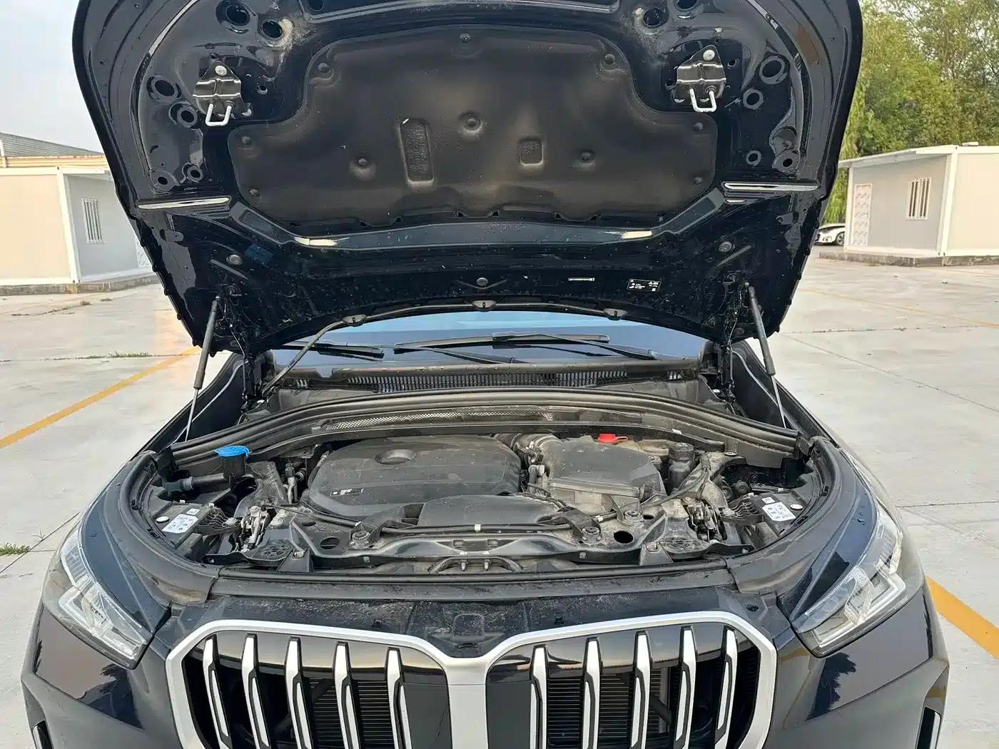 2023 BMW X1 sDrive20Li X Design Package — миниатюра 13